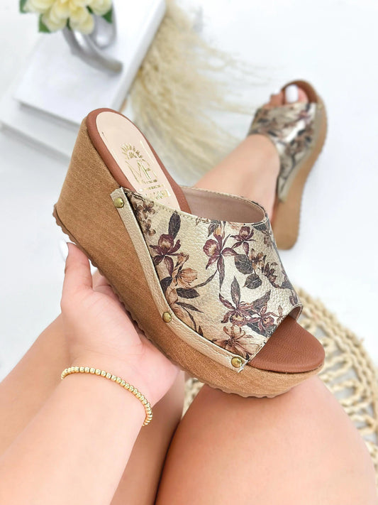 Sandalias ortopédicas de cuero corcho – livianas y elegantes